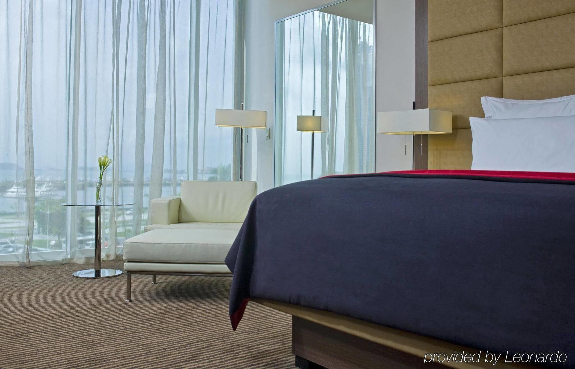 Le Meridien Panama Room photo